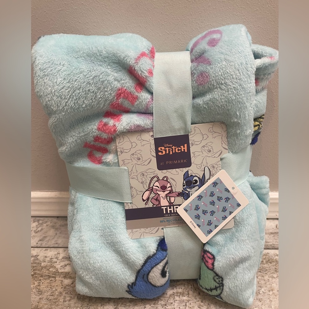 NWT Stitch throw